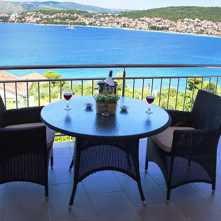 Apartment Kelic Trogir
