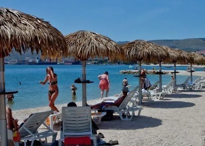 Kelic Апартаменты Трогир